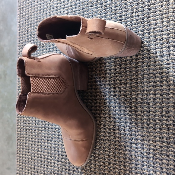 Size 7.5 Toms boots - Picture 2 of 5